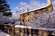 New Jersey: Mountainville, cottage, December