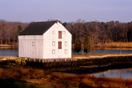 New York: Lloyd Harbor, Tide Mill, December